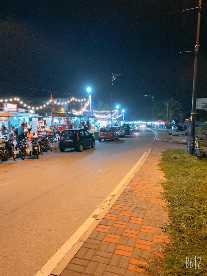 Dhania Cenang Beach Motel Pantai Cenang  Exterior photo