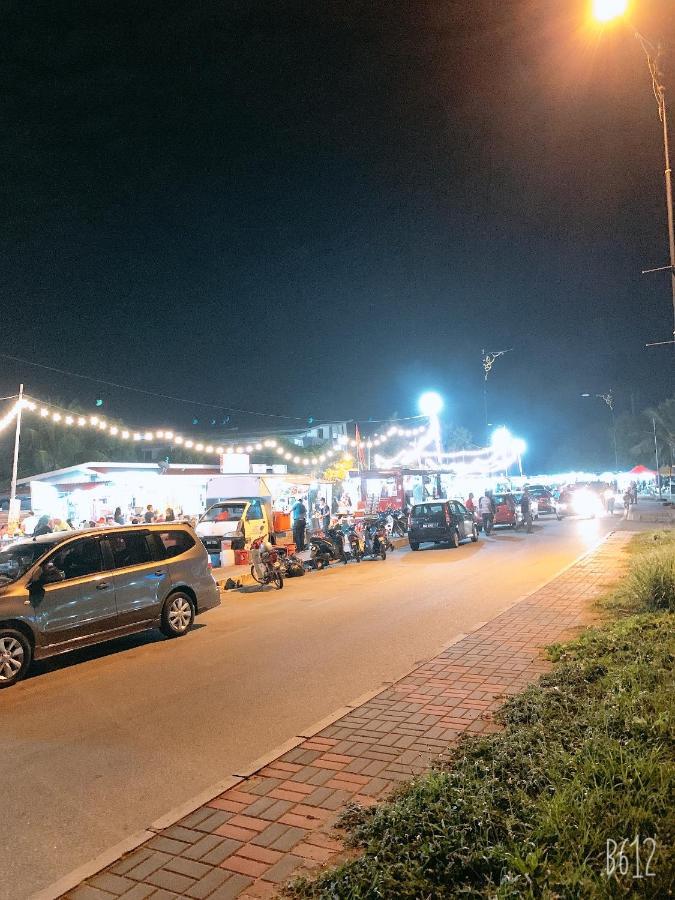 Dhania Cenang Beach Motel Pantai Cenang  Exterior photo