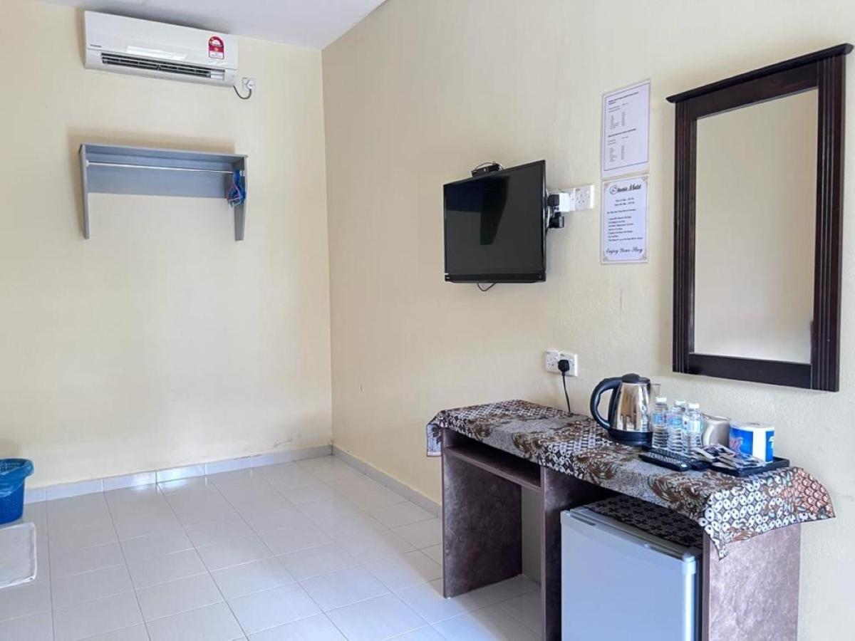 Dhania Cenang Beach Motel Pantai Cenang  Exterior photo